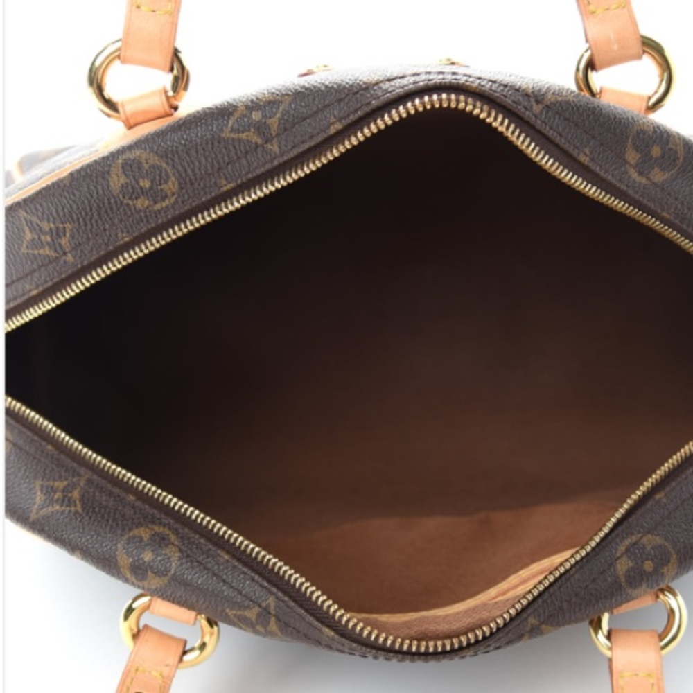 💕CLASSY💕 LOUIS VUITTON MONTORGUEIL PM - Picture 8 of 15